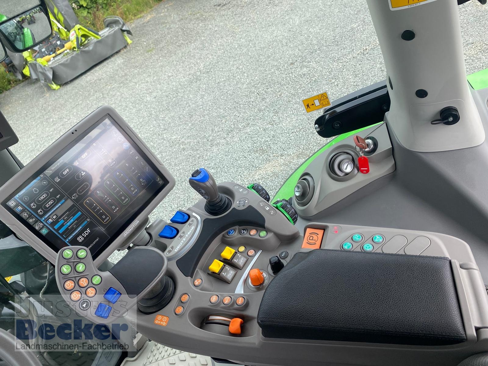 Traktor typu Deutz-Fahr Agrotron 6165 TTV, Gebrauchtmaschine v Weimar-Niederwalgern (Obrázek 18)