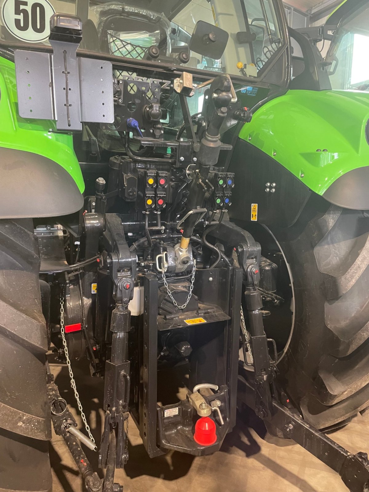 Traktor des Typs Deutz-Fahr Agrotron 6165 TTV, Neumaschine in Dannstadt-Schauernheim (Bild 7)