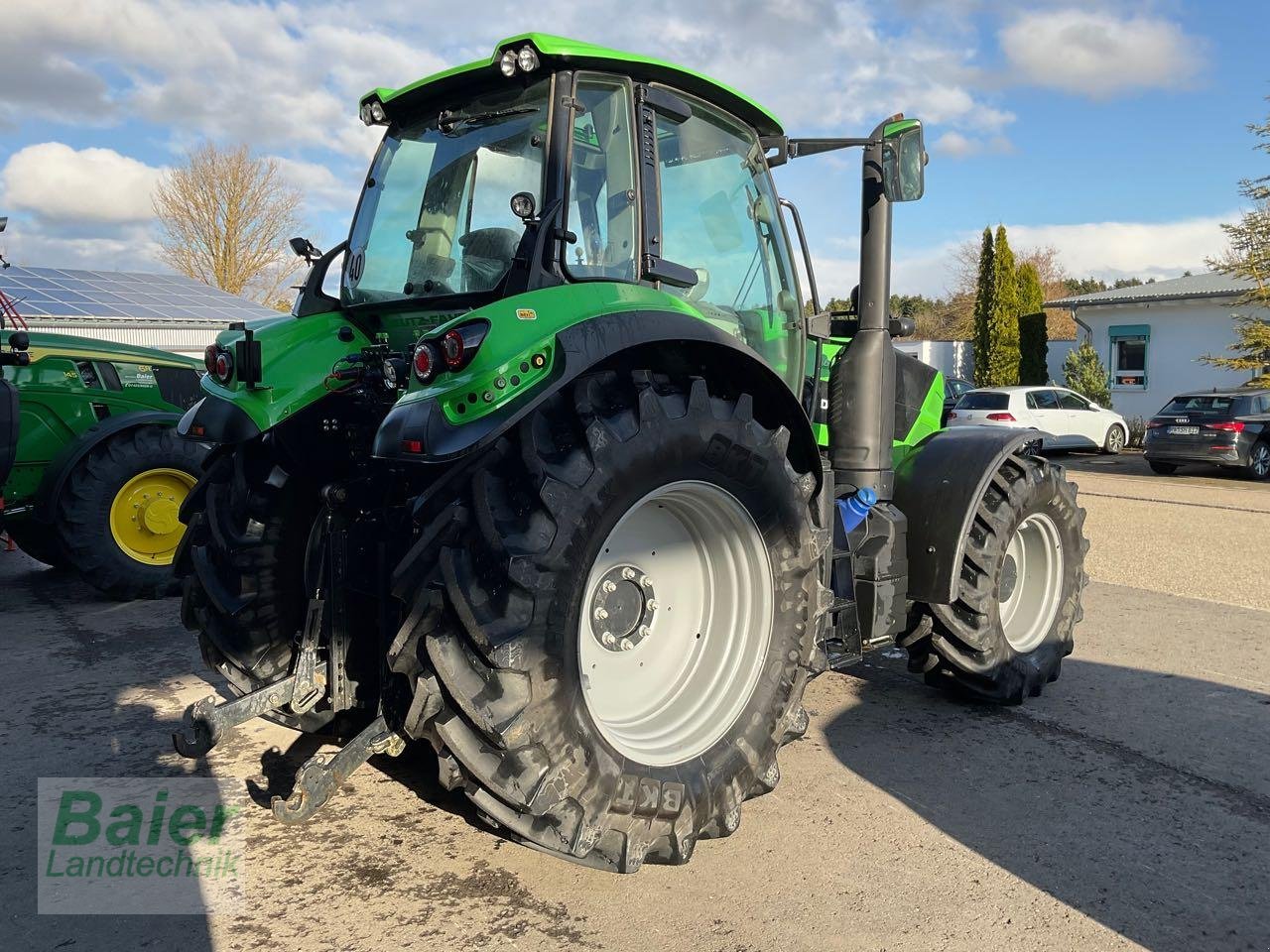 Traktor типа Deutz-Fahr Agrotron 6165, Gebrauchtmaschine в OBERNDORF-HOCHMOESSINGEN (Фотография 4)