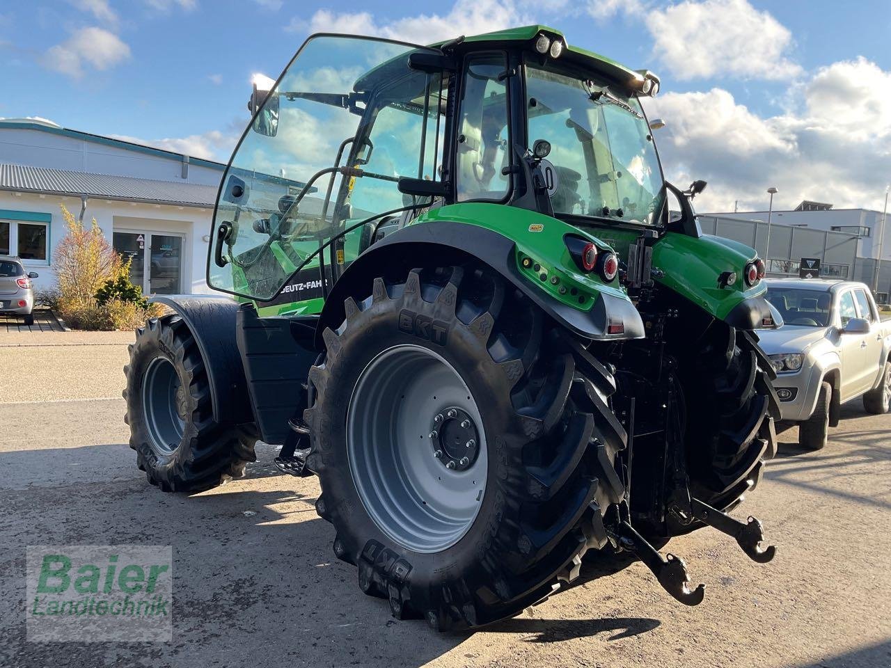 Traktor типа Deutz-Fahr Agrotron 6165, Gebrauchtmaschine в OBERNDORF-HOCHMOESSINGEN (Фотография 5)
