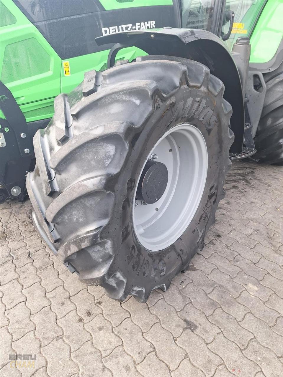Traktor del tipo Deutz-Fahr Agrotron 6165, Gebrauchtmaschine en Cham (Imagen 5)