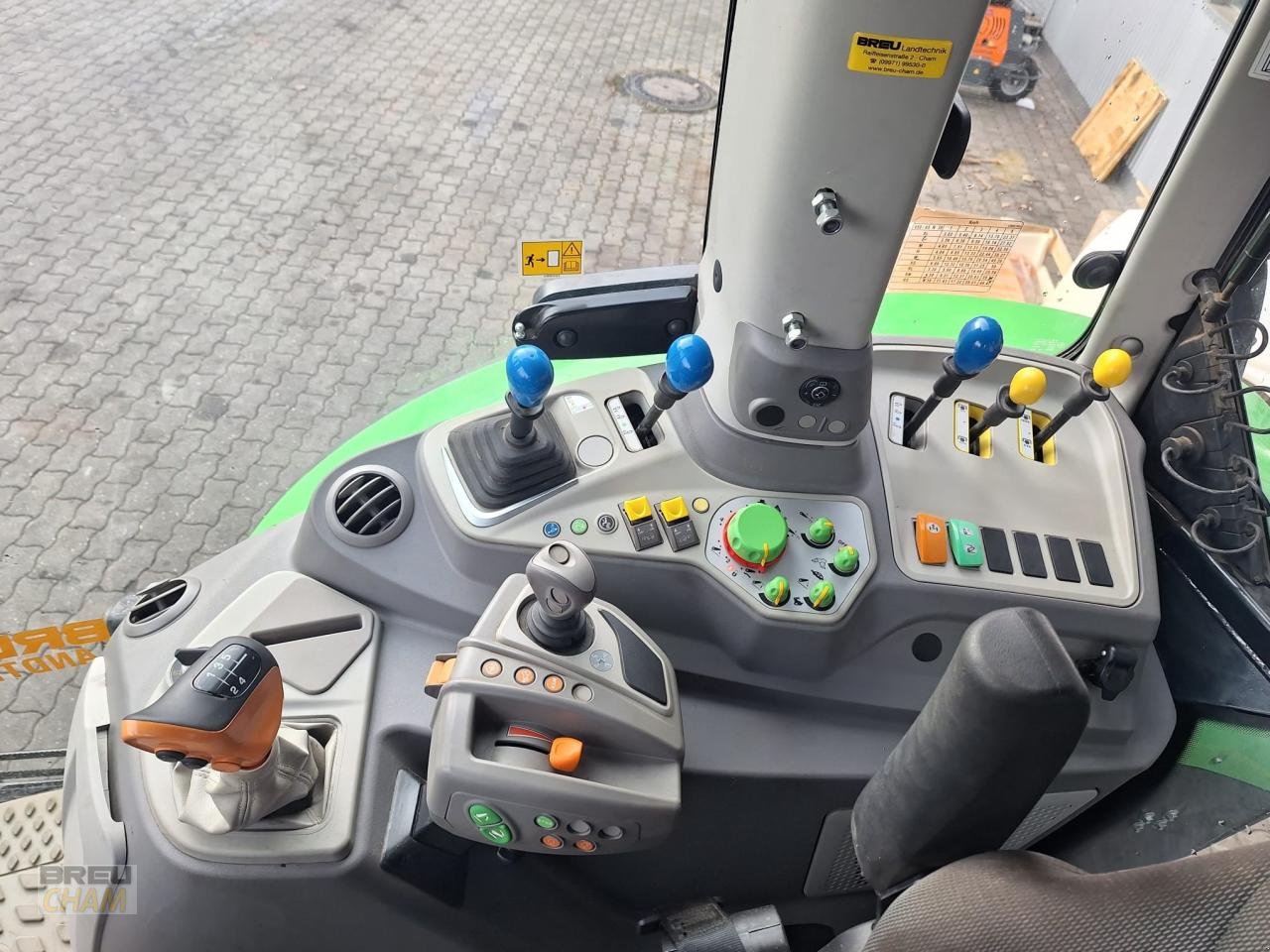 Traktor del tipo Deutz-Fahr Agrotron 6165, Gebrauchtmaschine en Cham (Imagen 9)