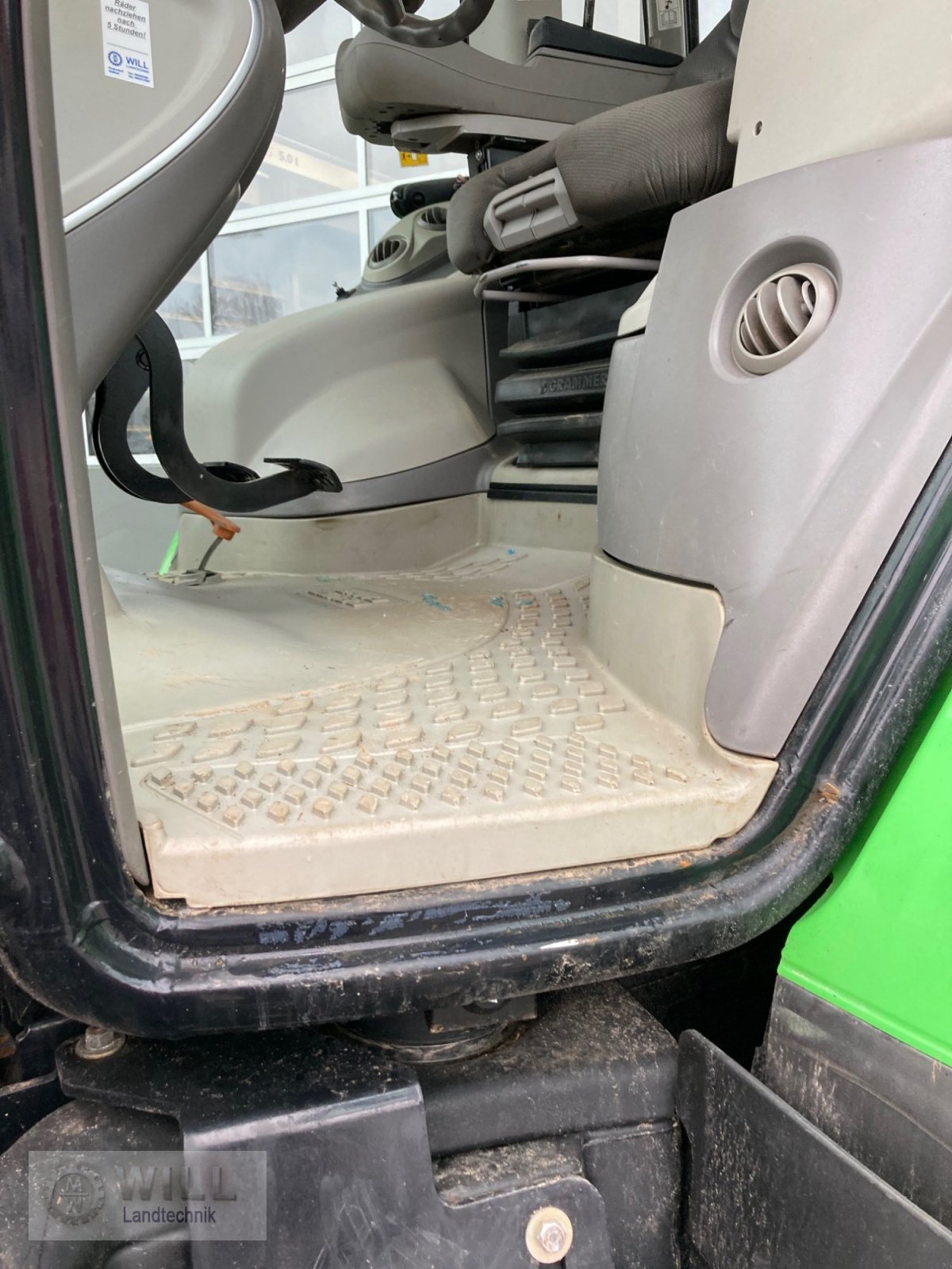 Traktor des Typs Deutz-Fahr Agrotron 6175.4  TTV, Gebrauchtmaschine in Rudendorf (Bild 7)