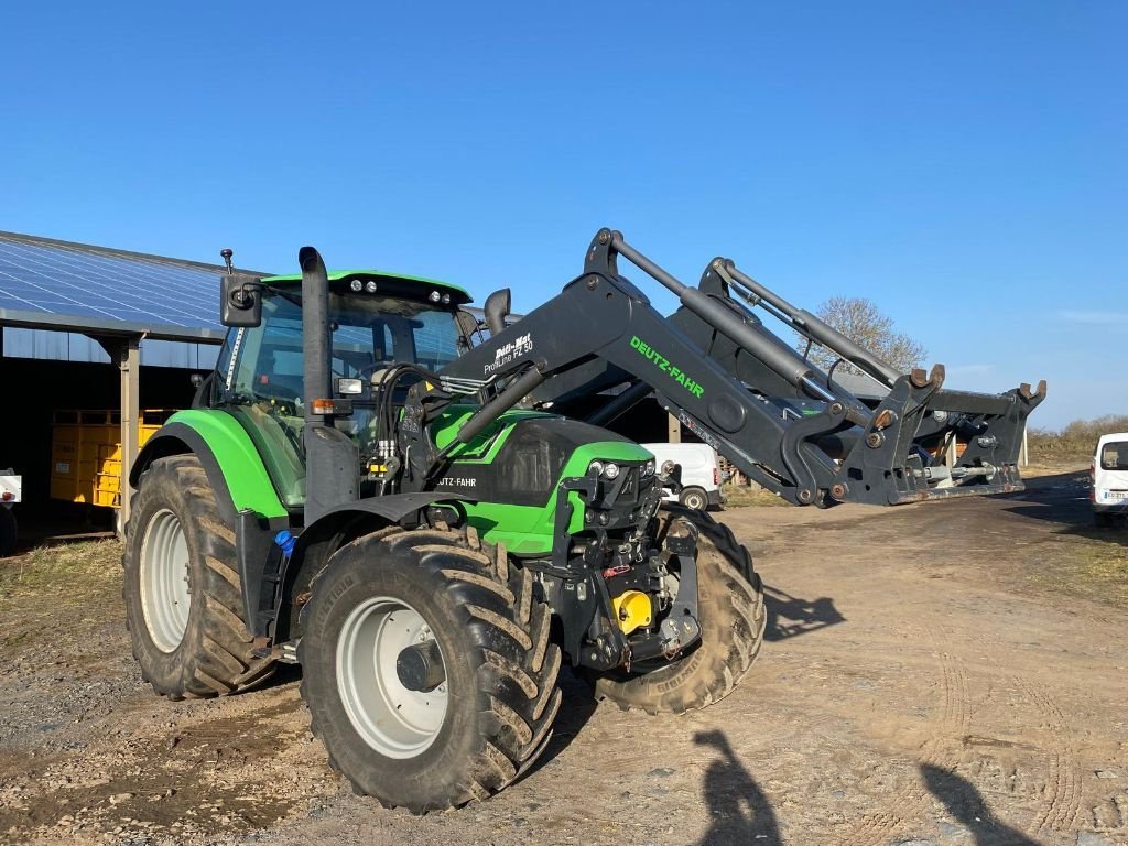 Traktor типа Deutz-Fahr Agrotron 6180 C-Shift, Gebrauchtmaschine в SAINT FLOUR (Фотография 3)