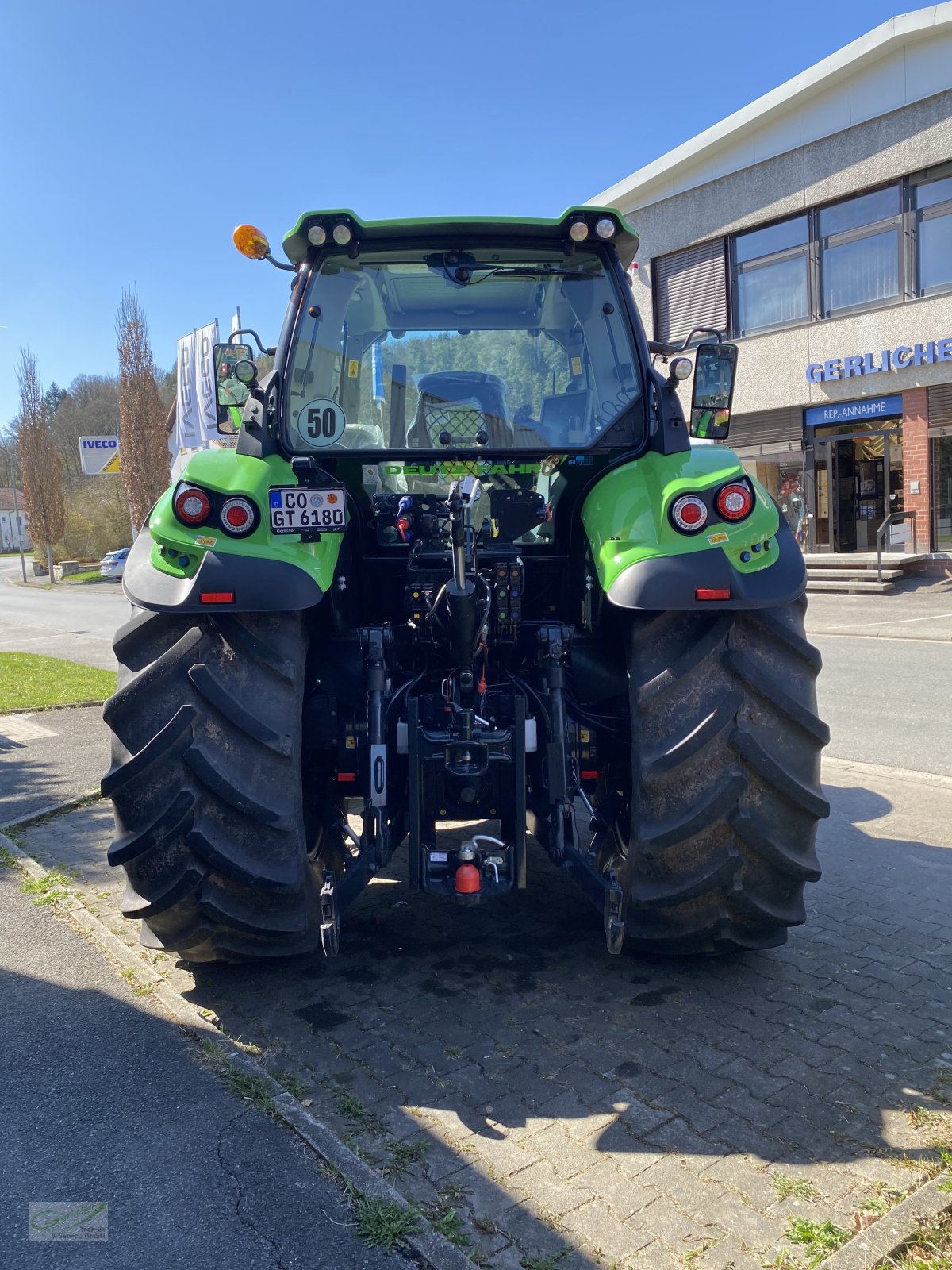 Traktor des Typs Deutz-Fahr Agrotron 6180 TTV Vorführmaschine, Gebrauchtmaschine in Neustadt (Bild 4)