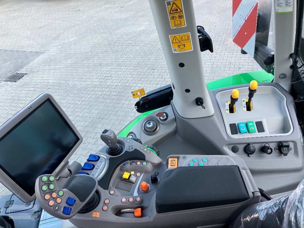 Traktor van het type Deutz-Fahr AGROTRON 6180 TTV, Neumaschine in Aurich (Foto 16)