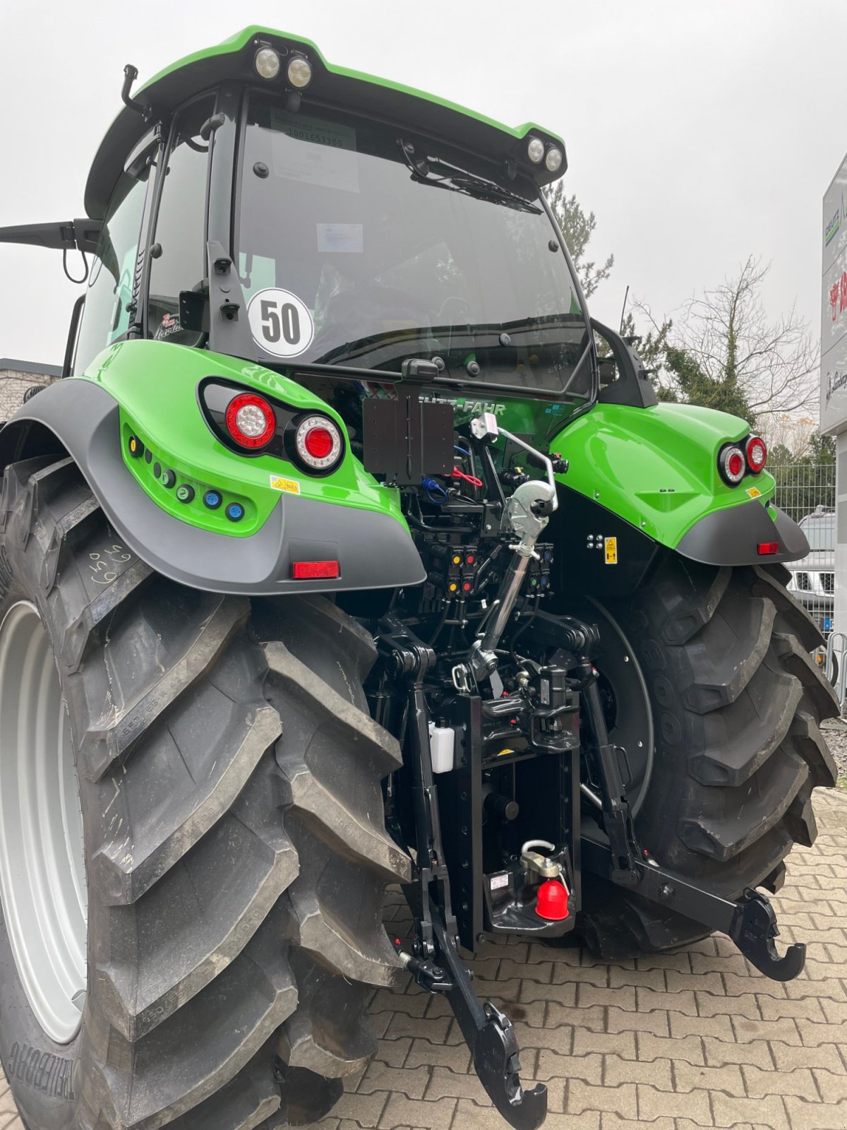Traktor Türe ait Deutz-Fahr Agrotron 6180 TTV, Neumaschine içinde Dannstadt-Schauernheim (resim 4)