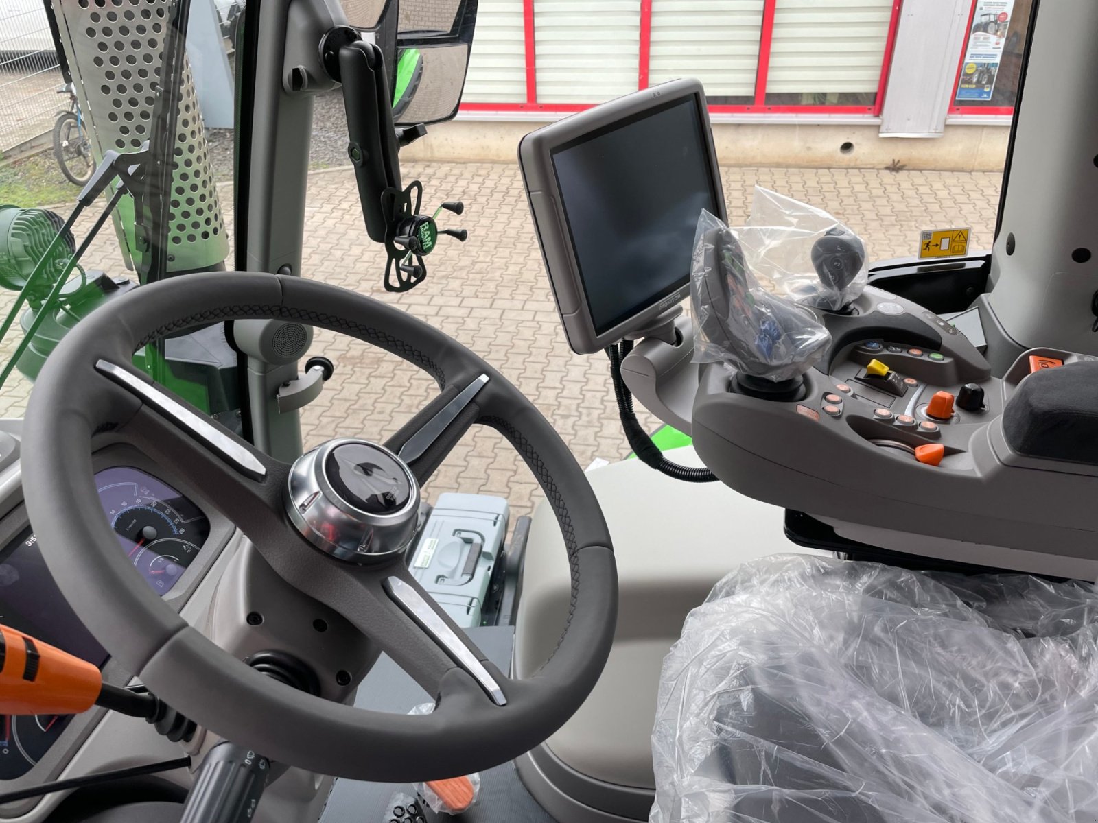 Traktor Türe ait Deutz-Fahr Agrotron 6180 TTV, Neumaschine içinde Dannstadt-Schauernheim (resim 9)