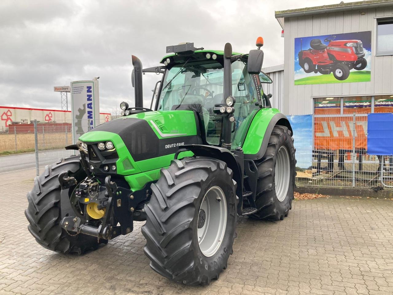 Traktor des Typs Deutz-Fahr Agrotron 6180TTV mit GPS, Gebrauchtmaschine in Stuhr (Bild 1)