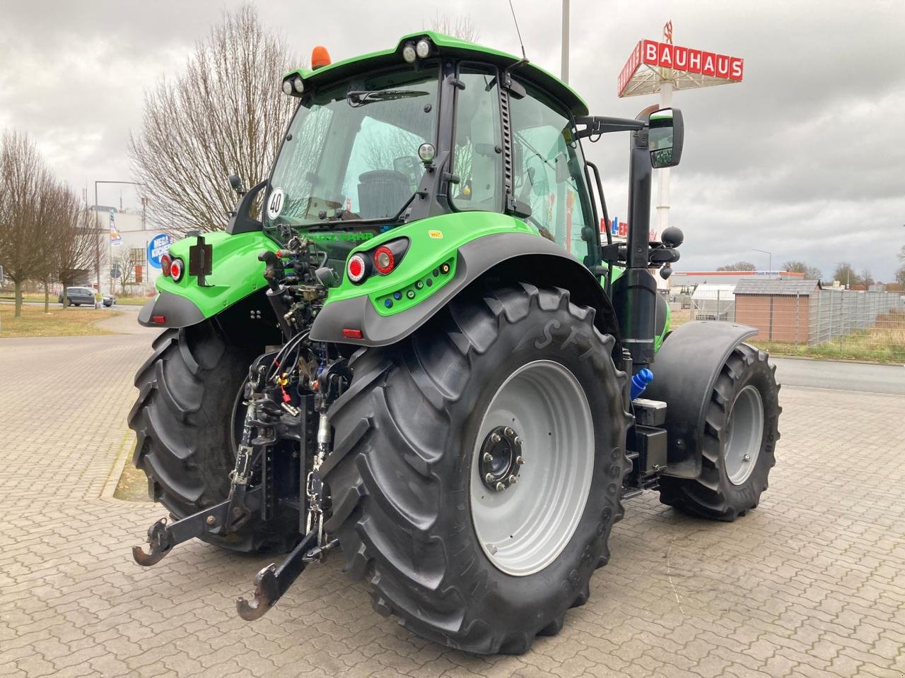 Traktor des Typs Deutz-Fahr Agrotron 6180TTV mit GPS, Gebrauchtmaschine in Stuhr (Bild 5)