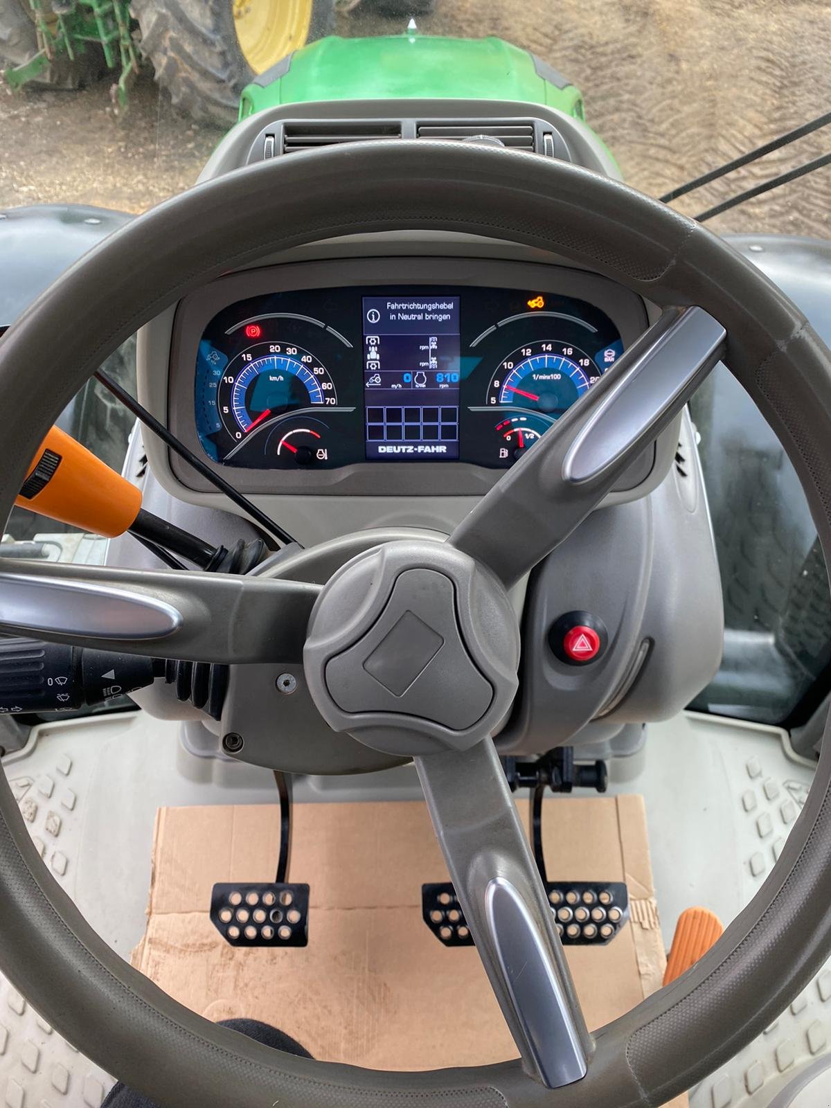 Traktor типа Deutz-Fahr Agrotron 6185 TTV, Gebrauchtmaschine в Burgau (Фотография 15)