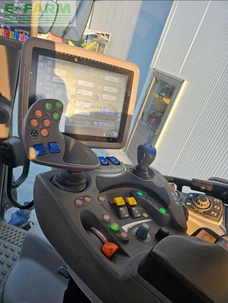 Traktor typu Deutz-Fahr AGROTRON 6190 TTV TTV, Gebrauchtmaschine w NICOSIA (Zdjęcie 11)