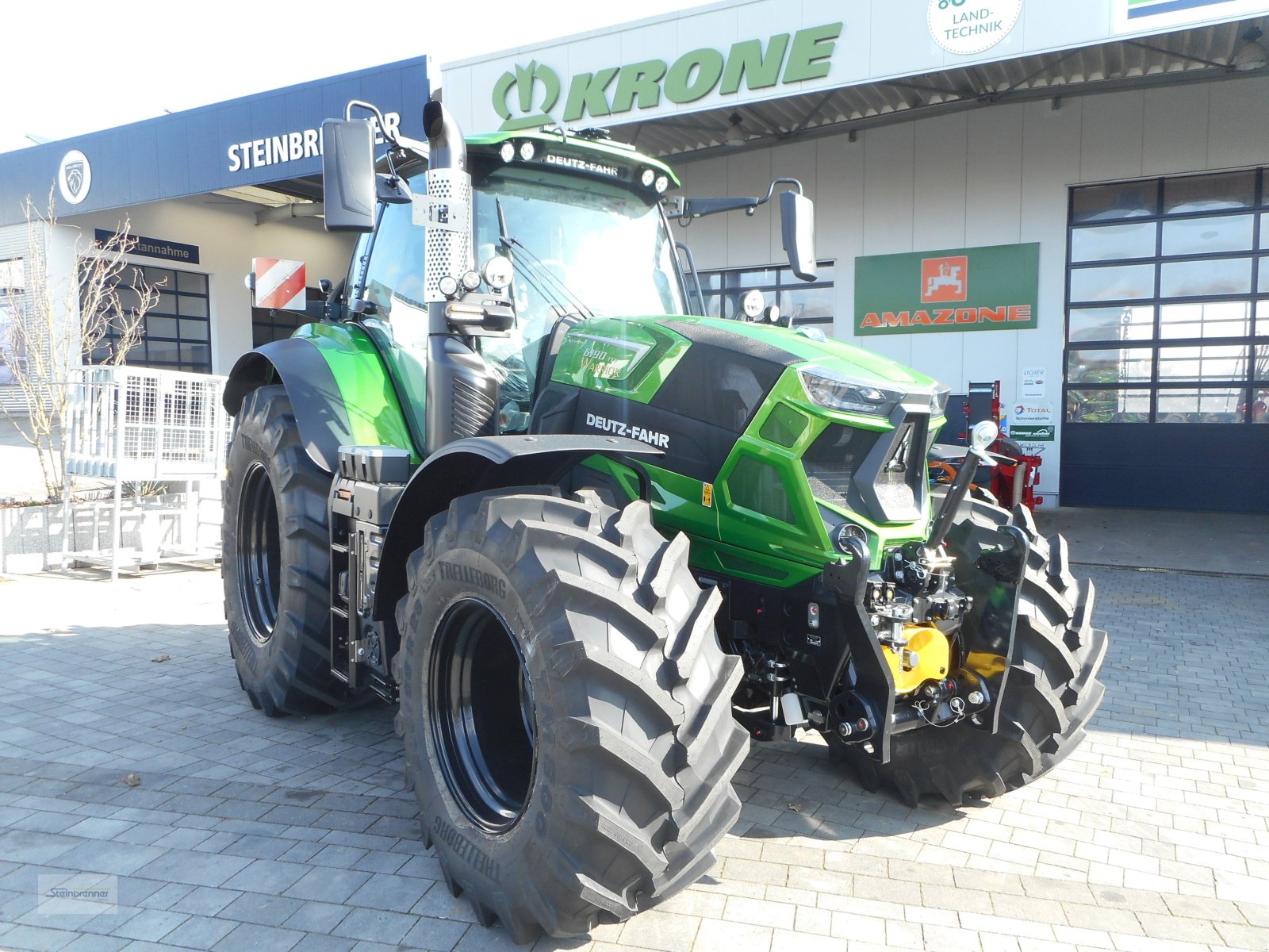 Traktor des Typs Deutz-Fahr Agrotron 6190 TTV Warrior, Neumaschine in Wörnitz (Bild 2)