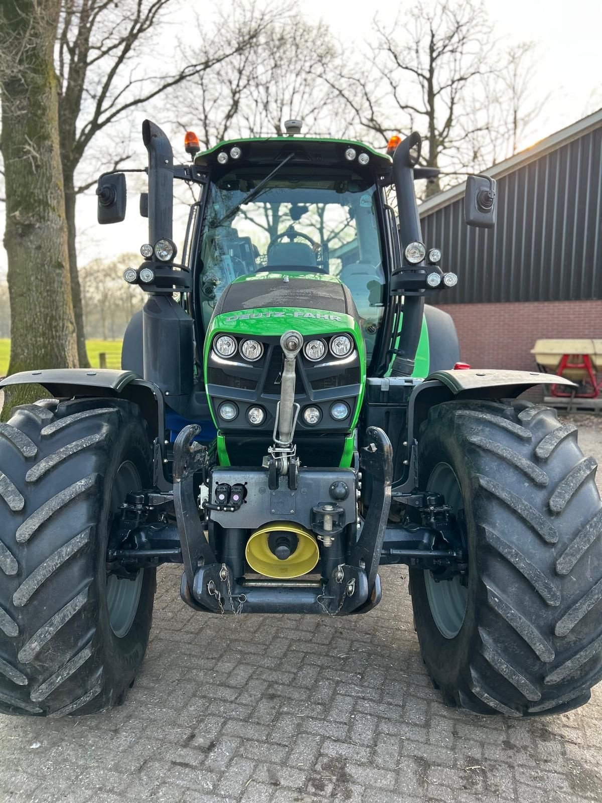 Traktor of the type Deutz-Fahr Agrotron 6190 TTV, Gebrauchtmaschine in Holten (Picture 3)