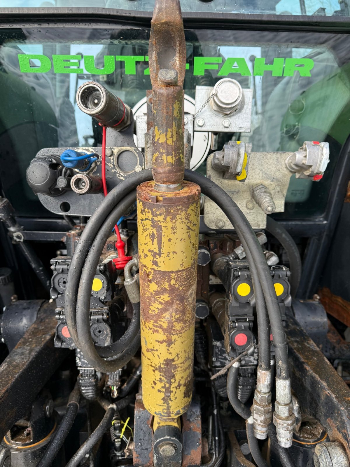 Traktor типа Deutz-Fahr Agrotron 620  TTV, Gebrauchtmaschine в Titting (Фотография 7)