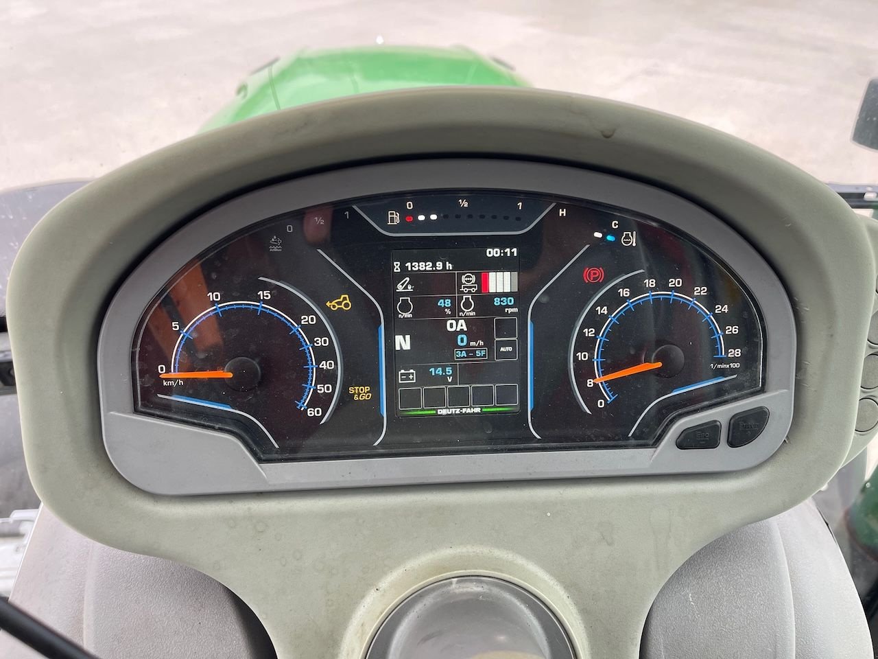 Traktor του τύπου Deutz-Fahr Agrotron 6205 RC Shift, Gebrauchtmaschine σε Holten (Φωτογραφία 7)