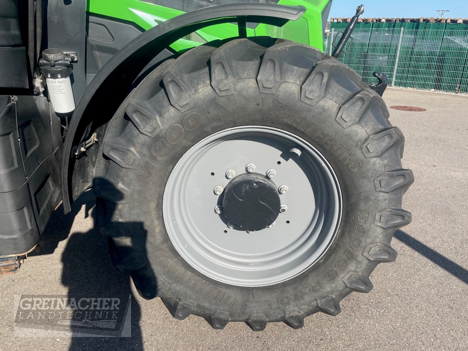 Traktor типа Deutz-Fahr Agrotron 6205 TTV, Gebrauchtmaschine в Pfullendorf (Фотография 9)
