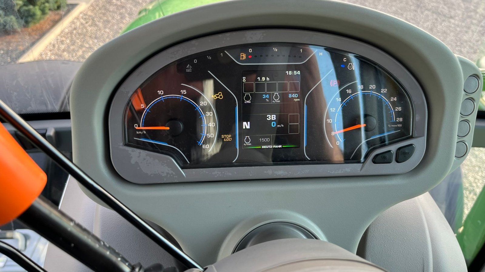 Traktor del tipo Deutz-Fahr Agrotron 6205G New and Unused tractor, Gebrauchtmaschine In Lintrup (Immagine 7)