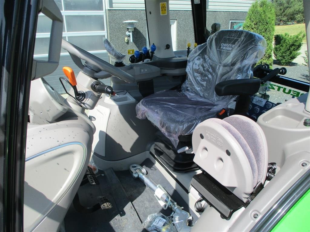 Traktor des Typs Deutz-Fahr Agrotron 6205G New and Unused tractor, Gebrauchtmaschine in Lintrup (Bild 11)
