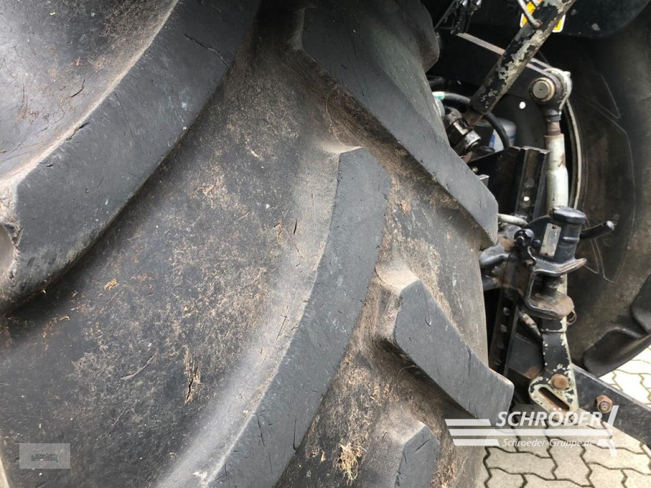 Traktor типа Deutz-Fahr AGROTRON 6210 C SHIFT, Gebrauchtmaschine в Wildeshausen (Фотография 12)