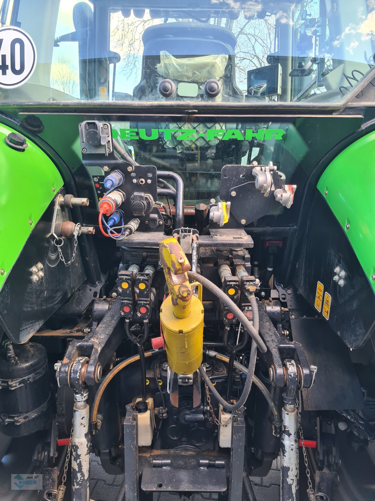 Traktor tip Deutz-Fahr Agrotron 6210 C-Shift, Gebrauchtmaschine in Creglingen (Poză 11)