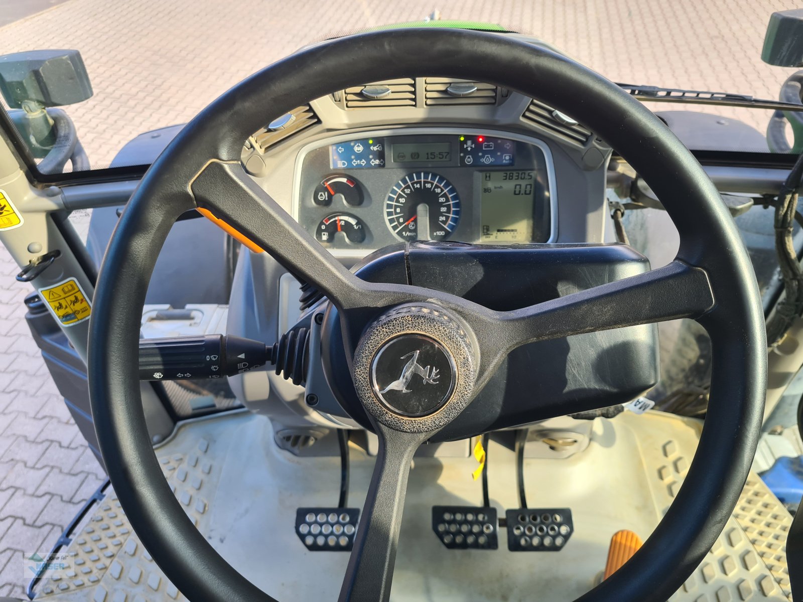 Traktor tip Deutz-Fahr Agrotron 6210 C-Shift, Gebrauchtmaschine in Creglingen (Poză 17)
