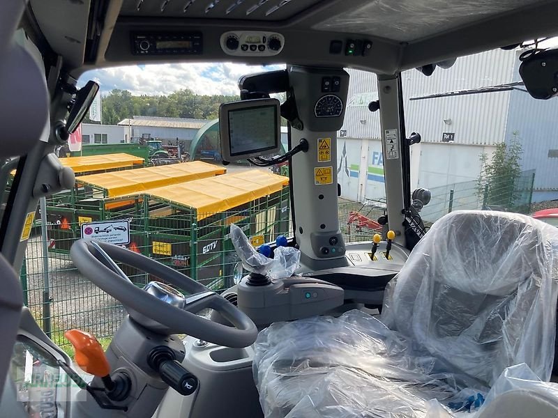 Traktor of the type Deutz-Fahr Agrotron 6210 RC Shift, Neumaschine in Schlettau (Picture 9)