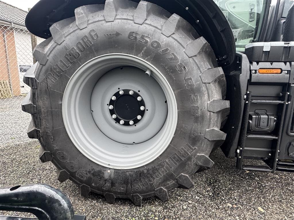 Traktor типа Deutz-Fahr Agrotron 6210 TTV Warrion MAT GREEN, Gebrauchtmaschine в Brørup (Фотография 15)