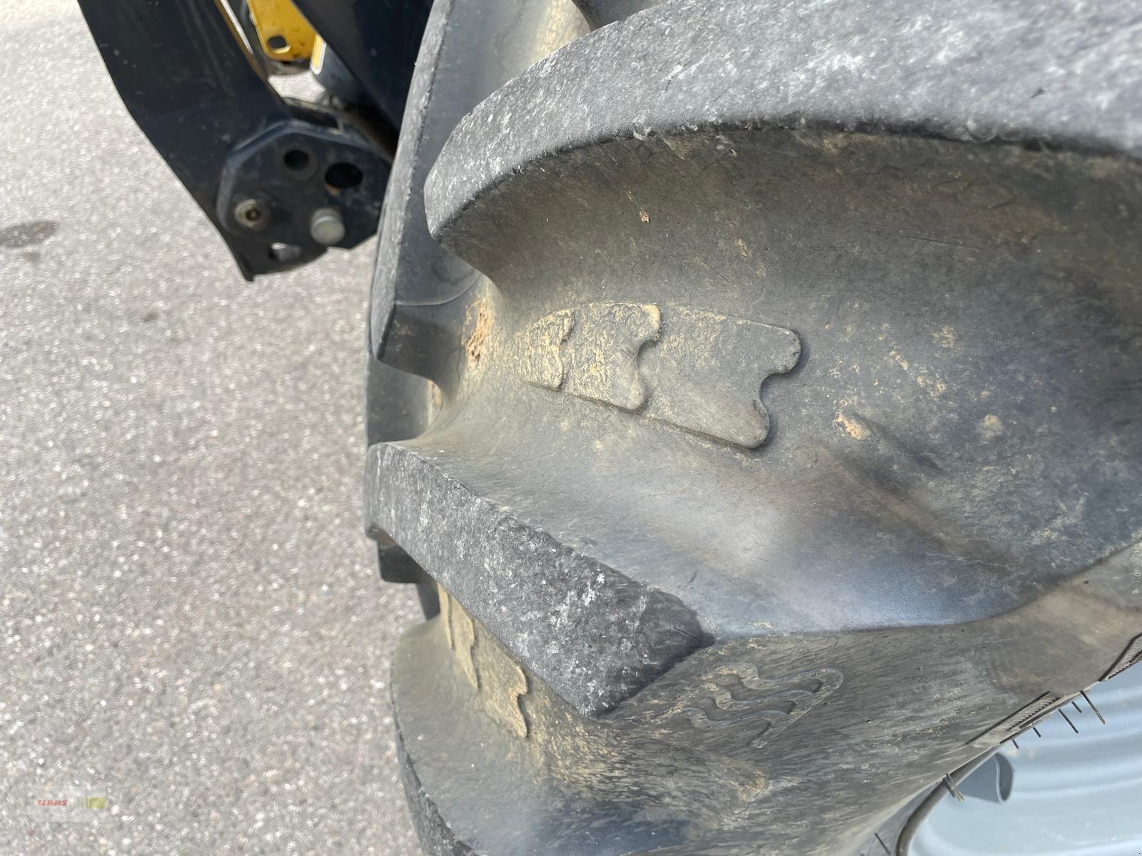 Traktor des Typs Deutz-Fahr Agrotron 6215 PREISREDUZIERT, Gebrauchtmaschine in Langenau (Bild 11)