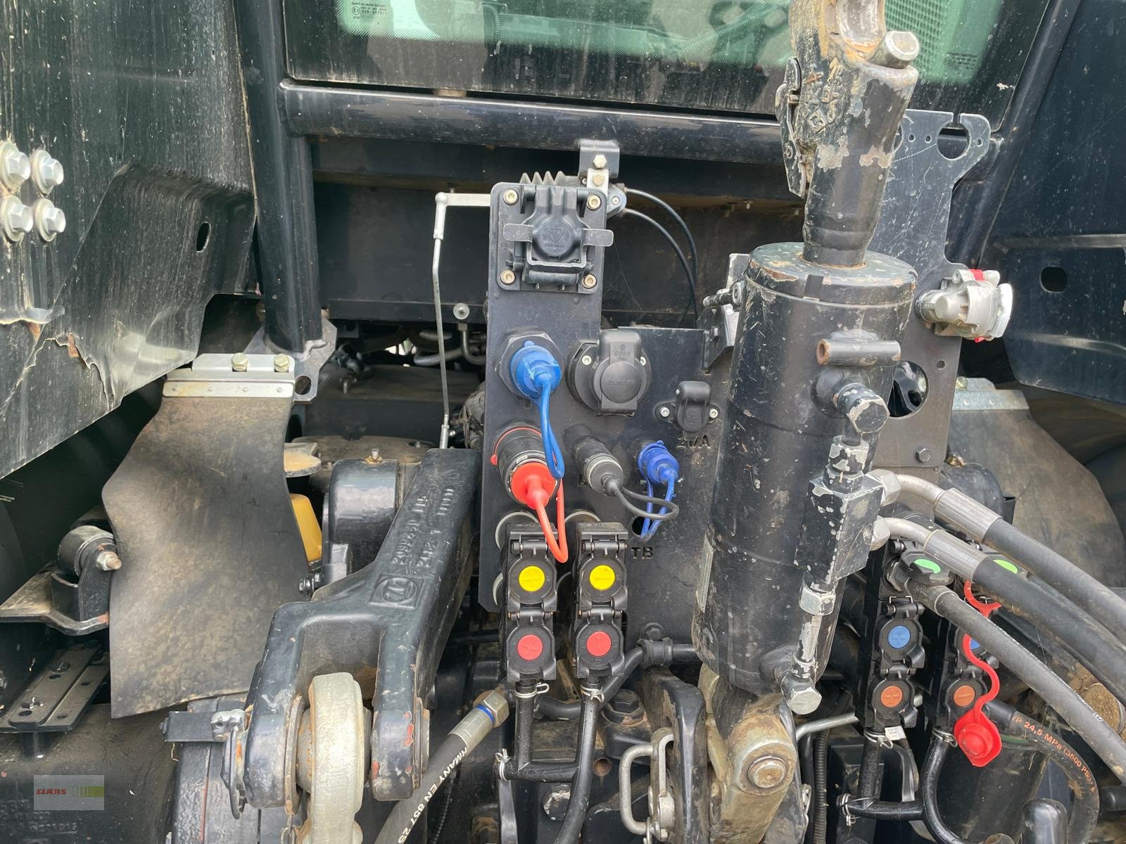 Traktor des Typs Deutz-Fahr Agrotron 6215 PREISREDUZIERT, Gebrauchtmaschine in Langenau (Bild 14)