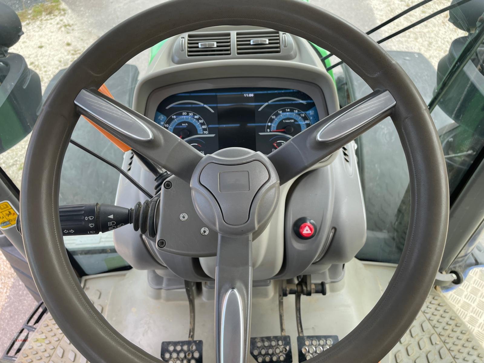 Traktor des Typs Deutz-Fahr Agrotron 6215 PREISREDUZIERT, Gebrauchtmaschine in Langenau (Bild 22)