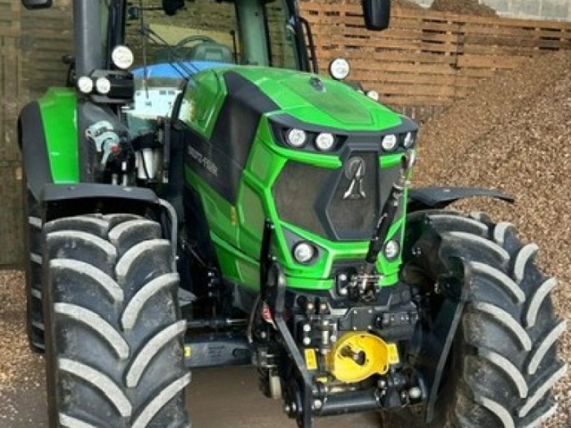 Traktor des Typs Deutz-Fahr Agrotron 6215 PS, Gebrauchtmaschine in Weismain (Bild 1)