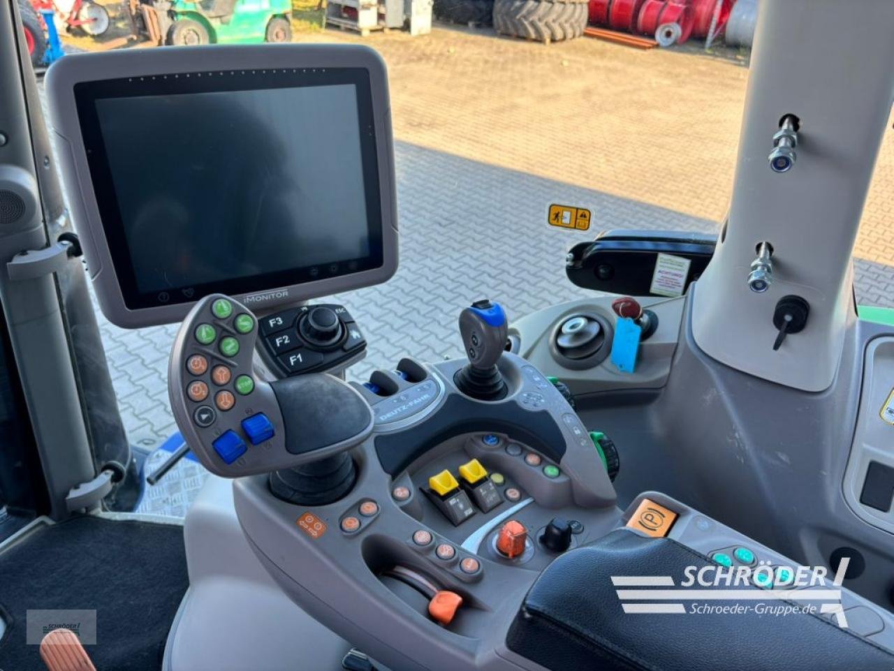 Traktor tipa Deutz-Fahr AGROTRON 6215 TTV RTK, Gebrauchtmaschine u Wildeshausen (Slika 16)