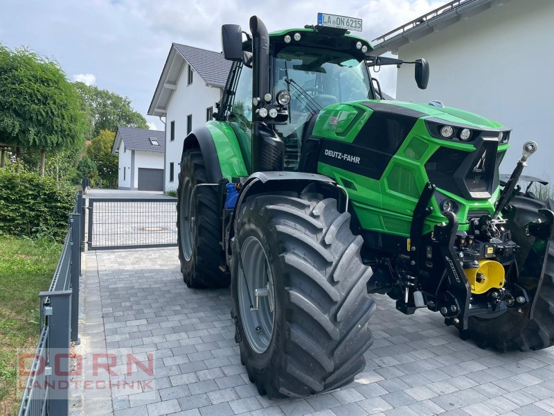 Traktor типа Deutz-Fahr Agrotron 6215 TTV, Gebrauchtmaschine в Bruckberg (Фотография 1)