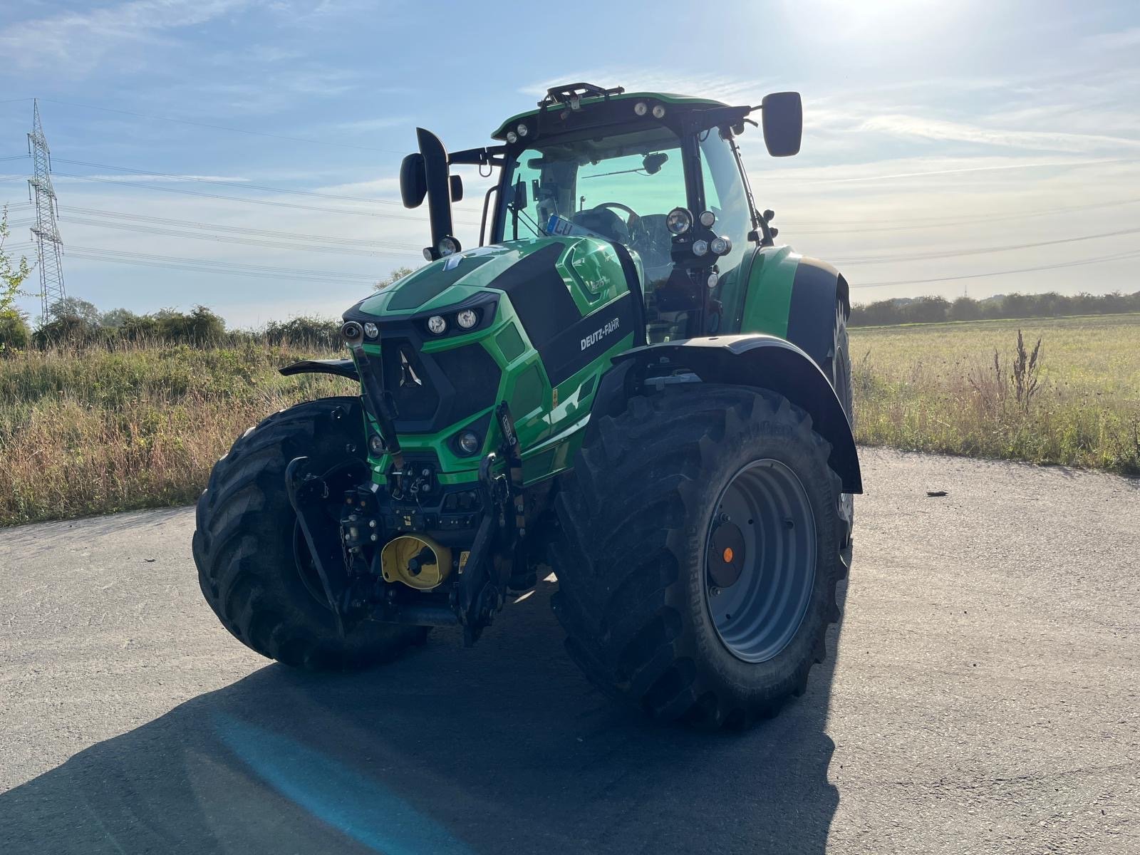 Traktor типа Deutz-Fahr Agrotron 6215 TTV, Gebrauchtmaschine в Dannstadt-Schauernheim (Фотография 7)