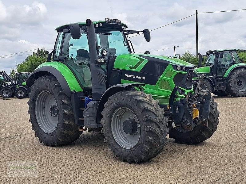 Traktor des Typs Deutz-Fahr AGROTRON 6215, Gebrauchtmaschine in Leichlingen (Bild 1)