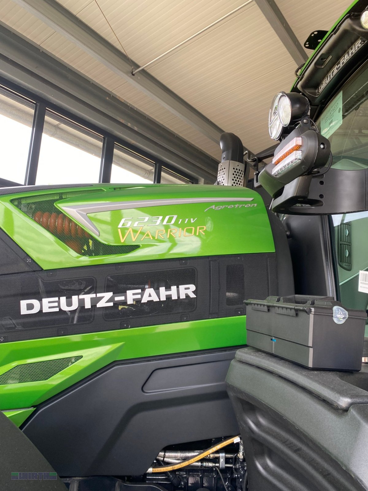 Traktor typu Deutz-Fahr Agrotron 6230 TTV, Altpreis-Maschine 8 % Preisvorteil, Neumaschine w Buchdorf (Zdjęcie 3)