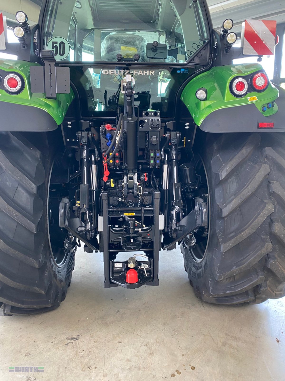 Traktor typu Deutz-Fahr Agrotron 6230 TTV, Altpreis-Maschine 8 % Preisvorteil, Neumaschine w Buchdorf (Zdjęcie 5)