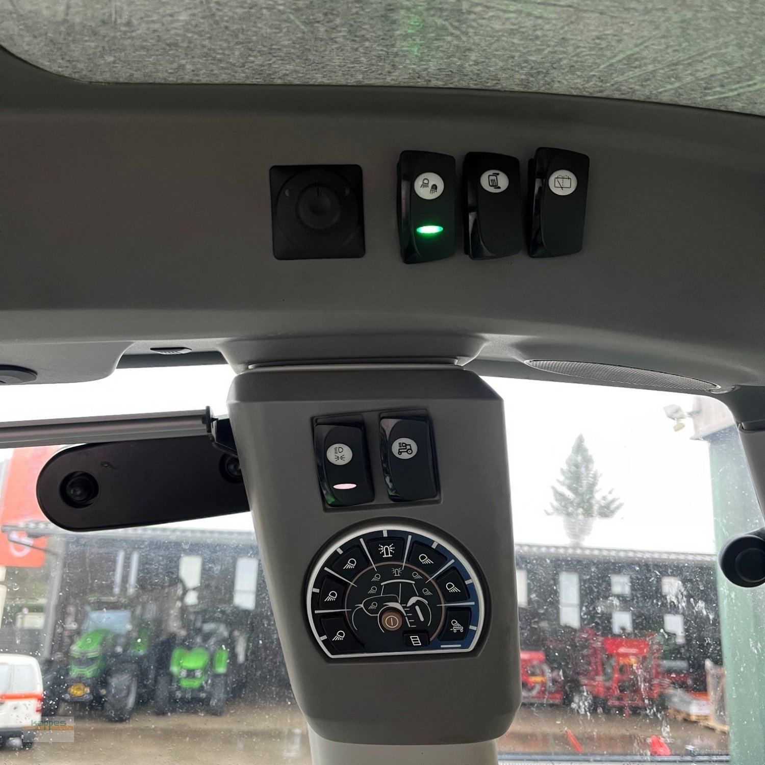 Traktor des Typs Deutz-Fahr Agrotron 6230 TTV, Gebrauchtmaschine in Niederstetten (Bild 14)