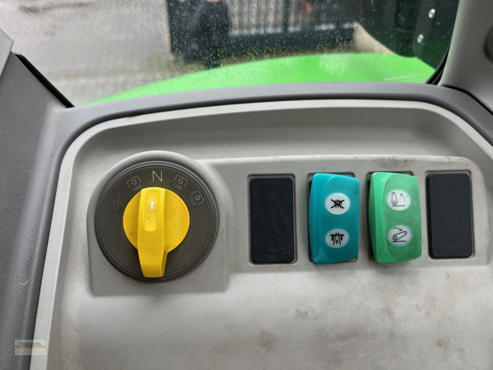 Traktor des Typs Deutz-Fahr Agrotron 6230 TTV, Gebrauchtmaschine in Niederstetten (Bild 16)