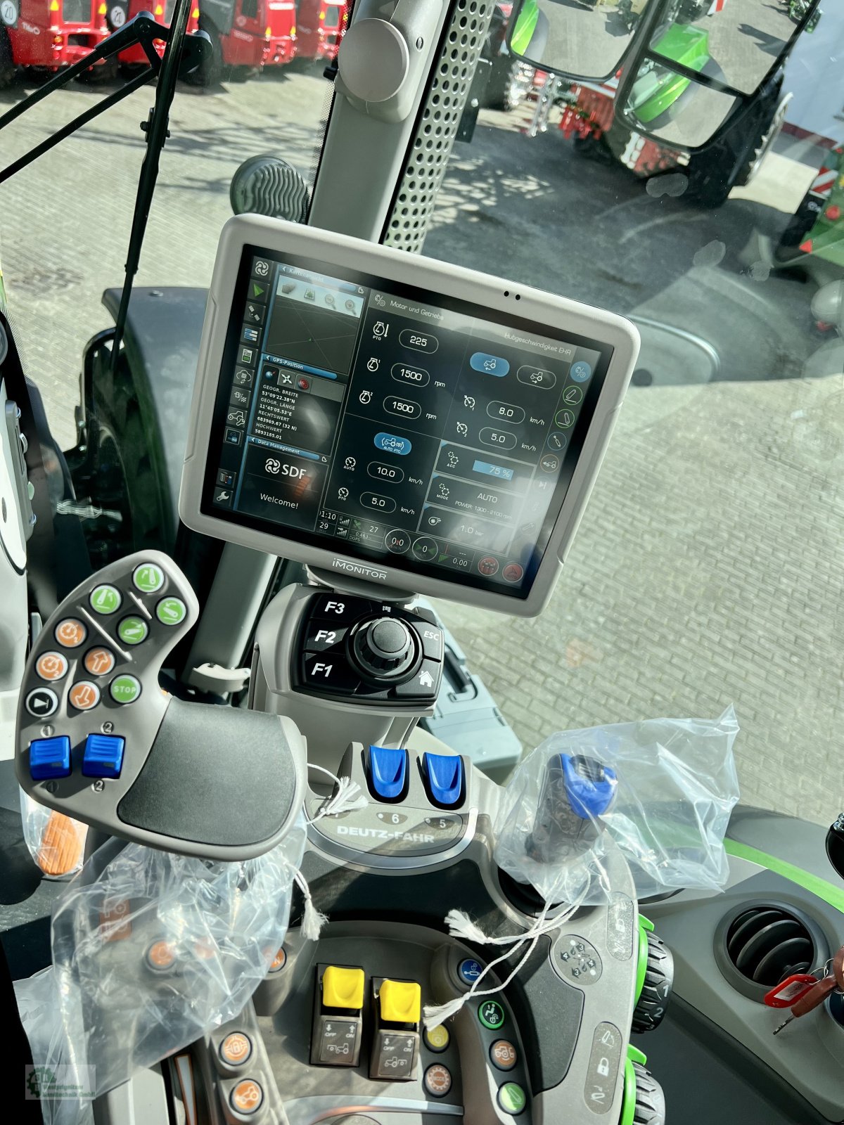 Traktor des Typs Deutz-Fahr Agrotron 6230 TTV, Neumaschine in Karstädt (Bild 7)