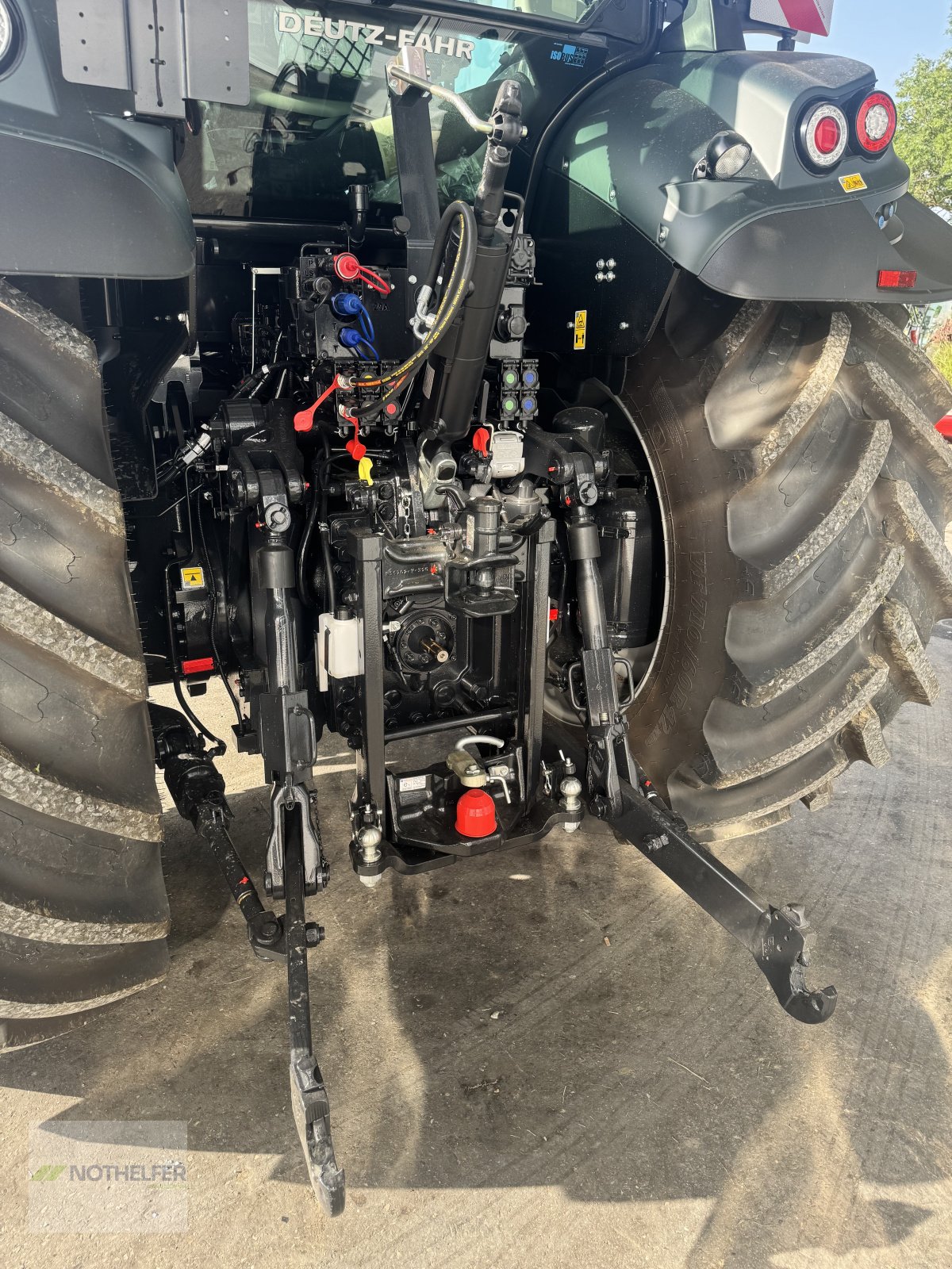 Traktor des Typs Deutz-Fahr Agrotron 6230 TTV, Neumaschine in Pforzen (Bild 16)