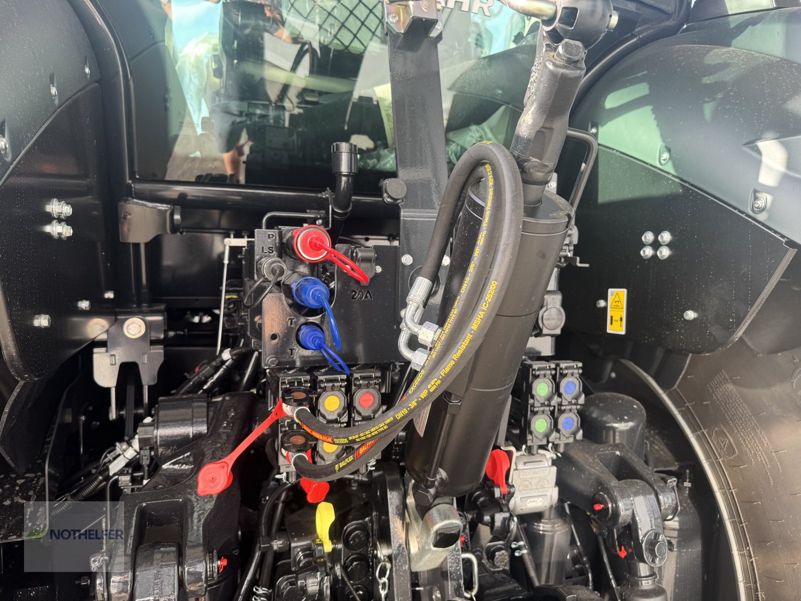 Traktor des Typs Deutz-Fahr Agrotron 6230 TTV, Neumaschine in Pforzen (Bild 18)