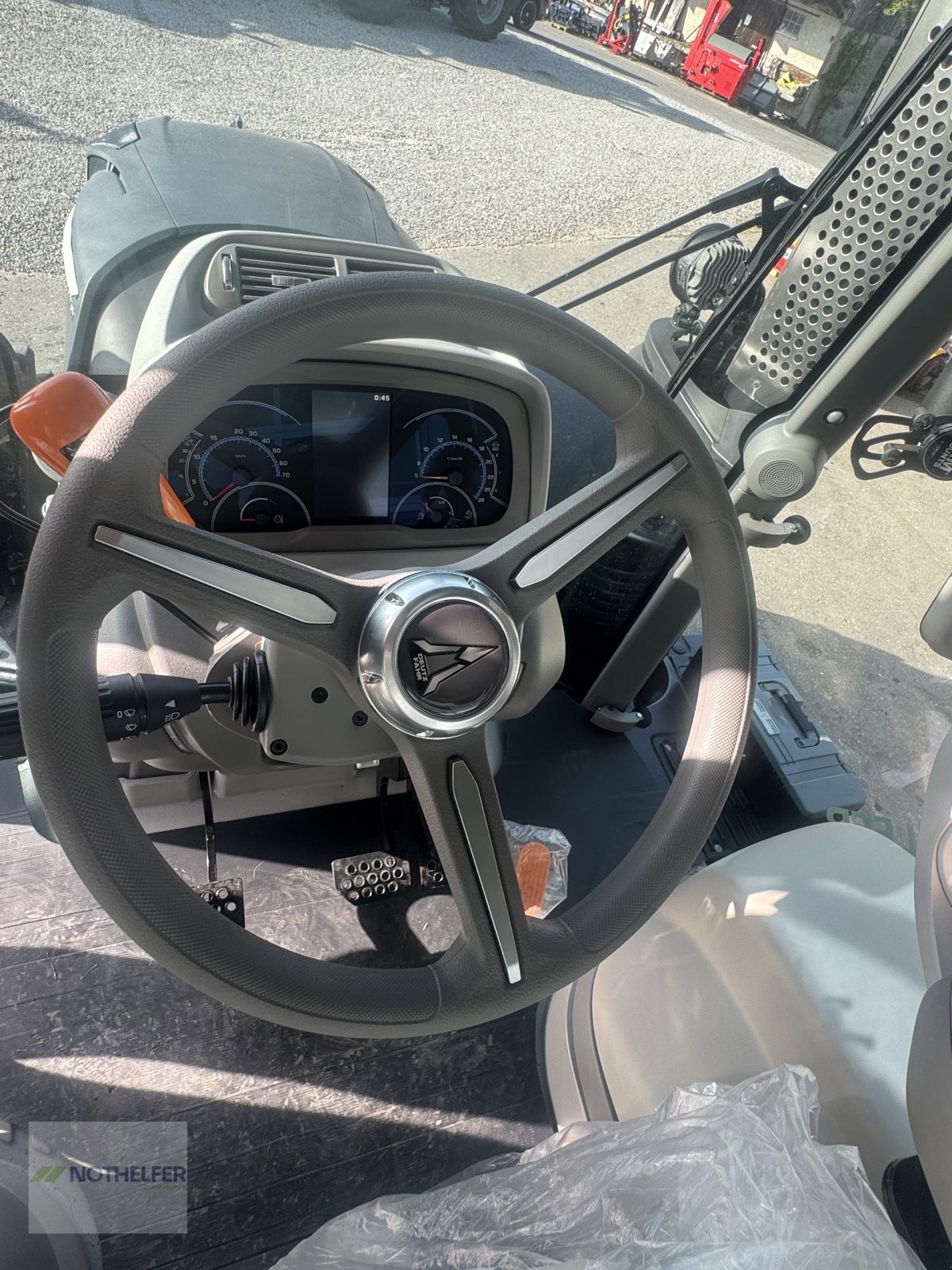 Traktor des Typs Deutz-Fahr Agrotron 6230 TTV, Neumaschine in Pforzen (Bild 24)