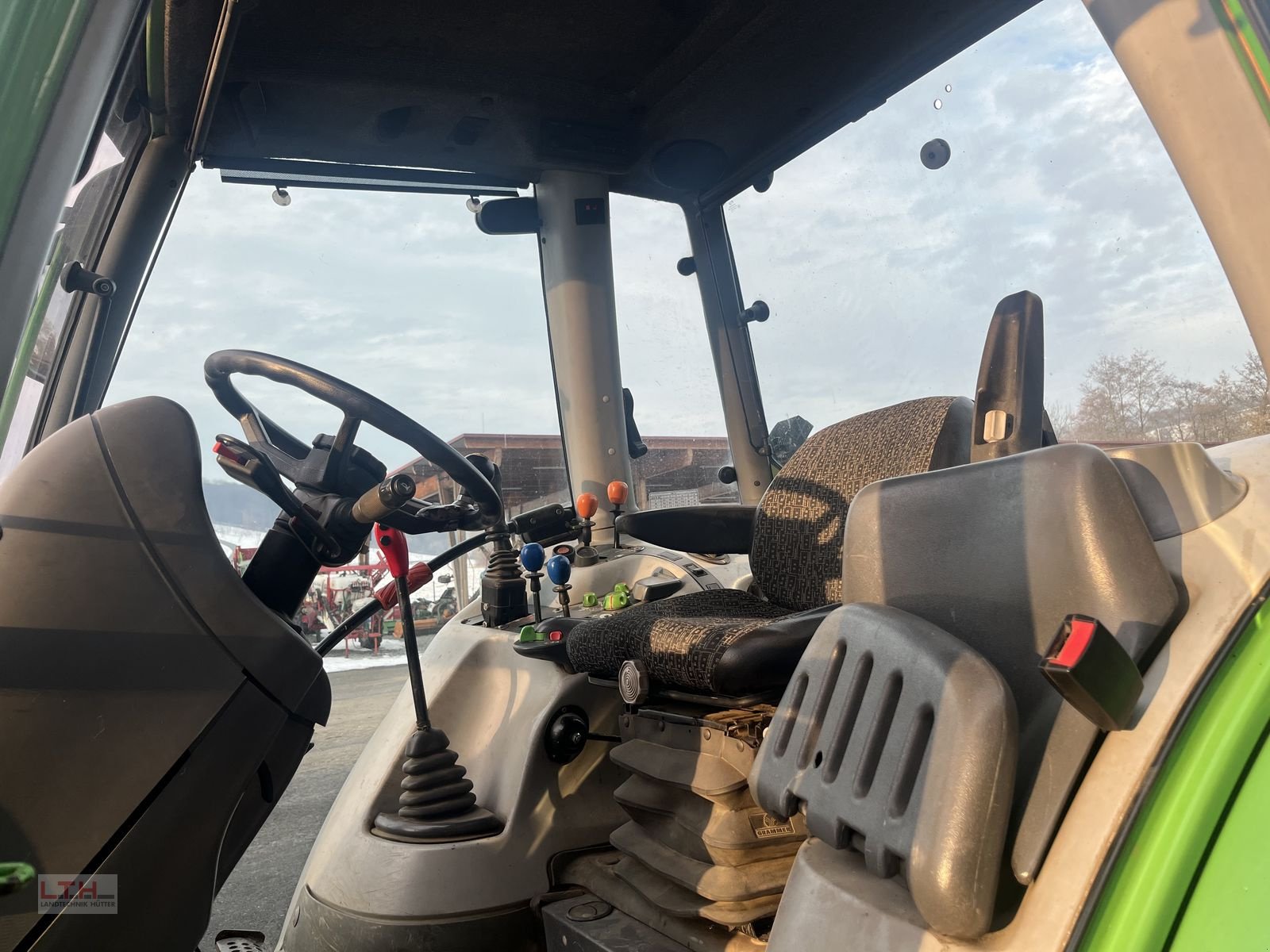 Traktor του τύπου Deutz-Fahr Agrotron 6.30 Classic, Gebrauchtmaschine σε Gnas (Φωτογραφία 12)