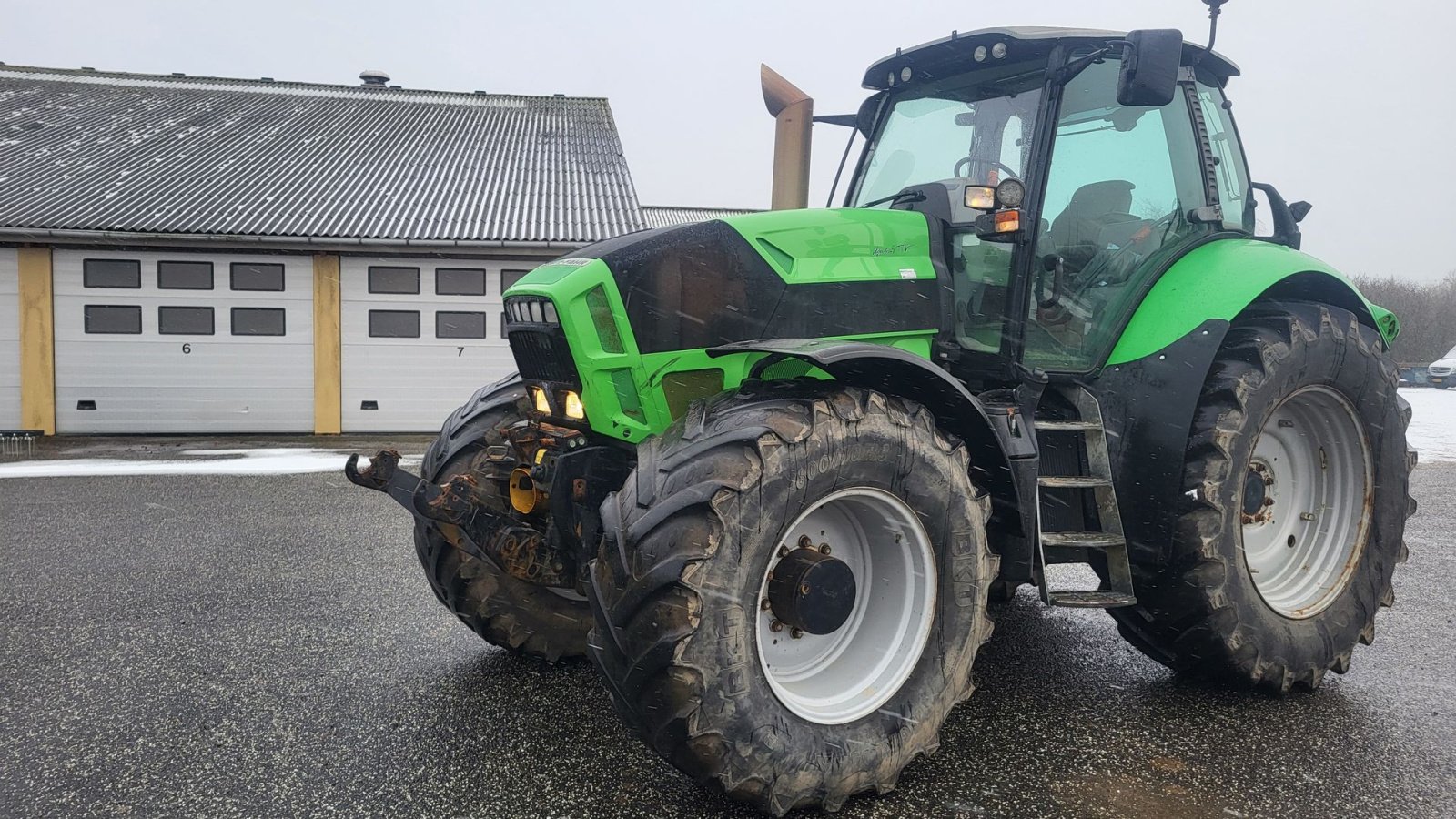 Traktor типа Deutz-Fahr Agrotron 630 TTV Nysynet, Gebrauchtmaschine в Sabro (Фотография 4)