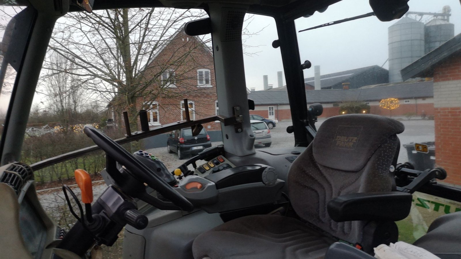 Traktor Türe ait Deutz-Fahr Agrotron 630 TTV, Gebrauchtmaschine içinde Viborg (resim 11)