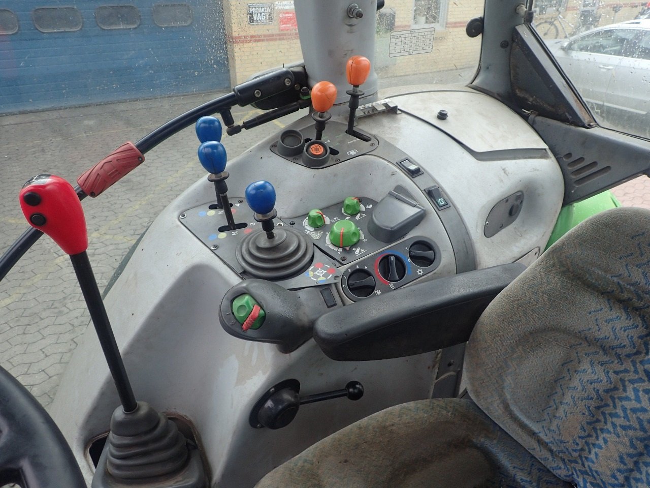 Traktor des Typs Deutz-Fahr Agrotron 6.45, Gebrauchtmaschine in Viborg (Bild 7)