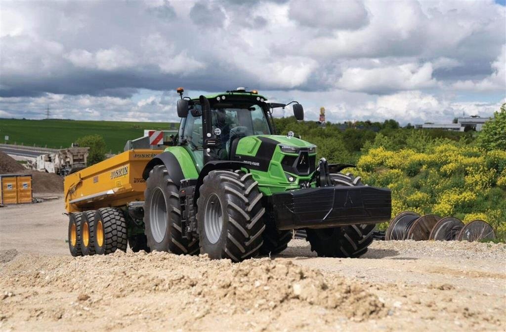 Traktor του τύπου Deutz-Fahr Agrotron 7250 TTV - Fuld GPS anlæg, Gebrauchtmaschine σε Løgstør (Φωτογραφία 9)