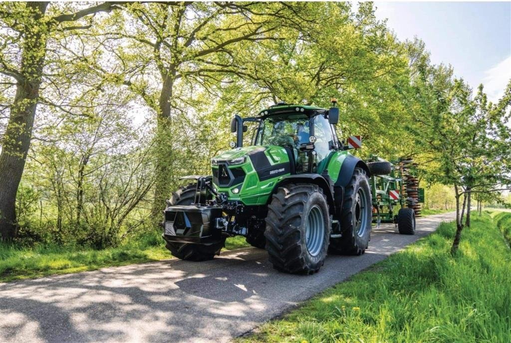Traktor des Typs Deutz-Fahr Agrotron 7250 TTV - Fuld GPS anlæg, Gebrauchtmaschine in Løgstør (Bild 1)